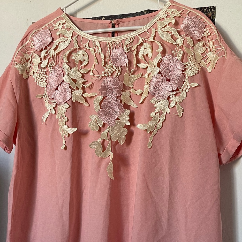 Vintage 90s Yellow Embroidered Floral Blouse | Grandma Core Cottagecore Top